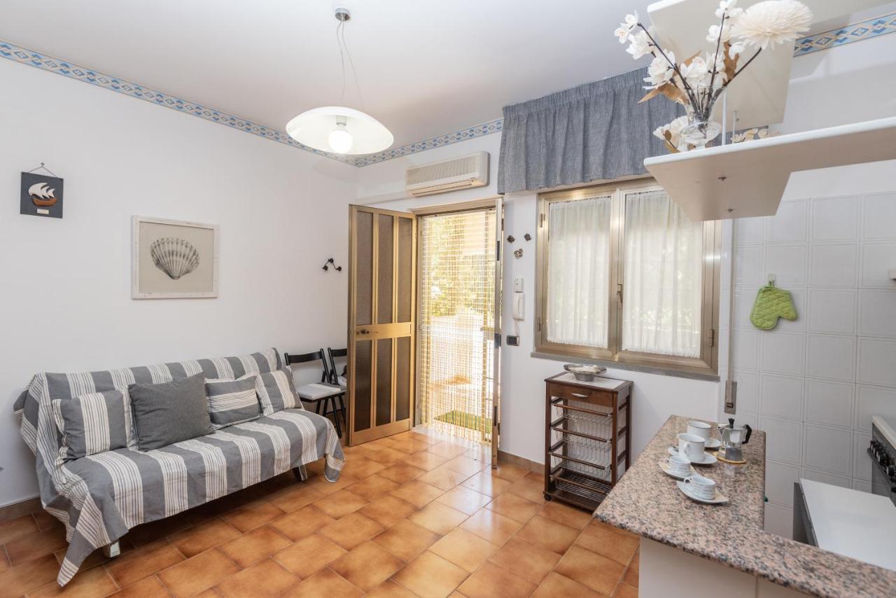 Casa Vacanza Sant'Erasmo Ginosa Marina Marina di Ginosa Bagian luar foto