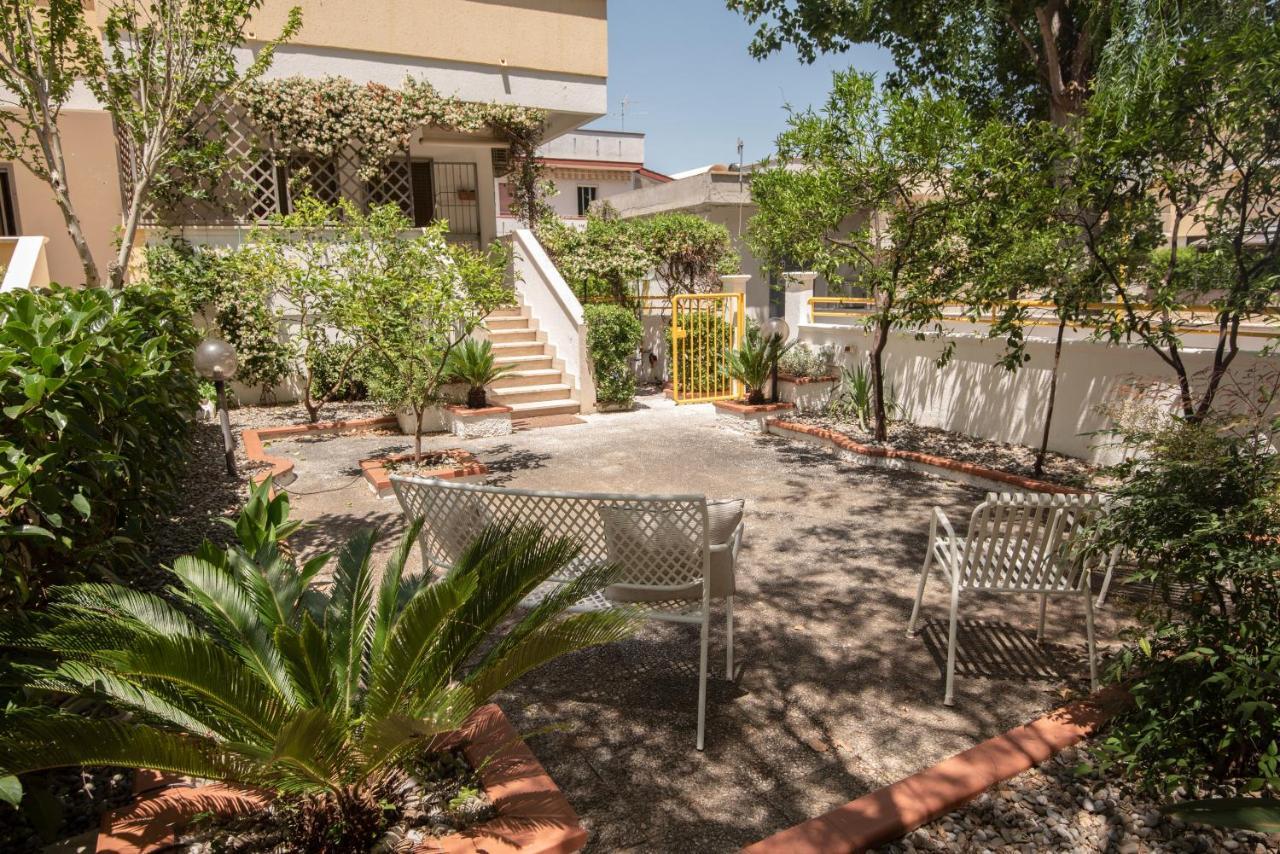 Casa Vacanza Sant'Erasmo Ginosa Marina Marina di Ginosa Bagian luar foto